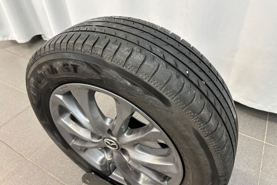 Mazda 2 vaihtoauto