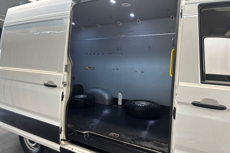 Volkswagen Crafter vaihtoauto