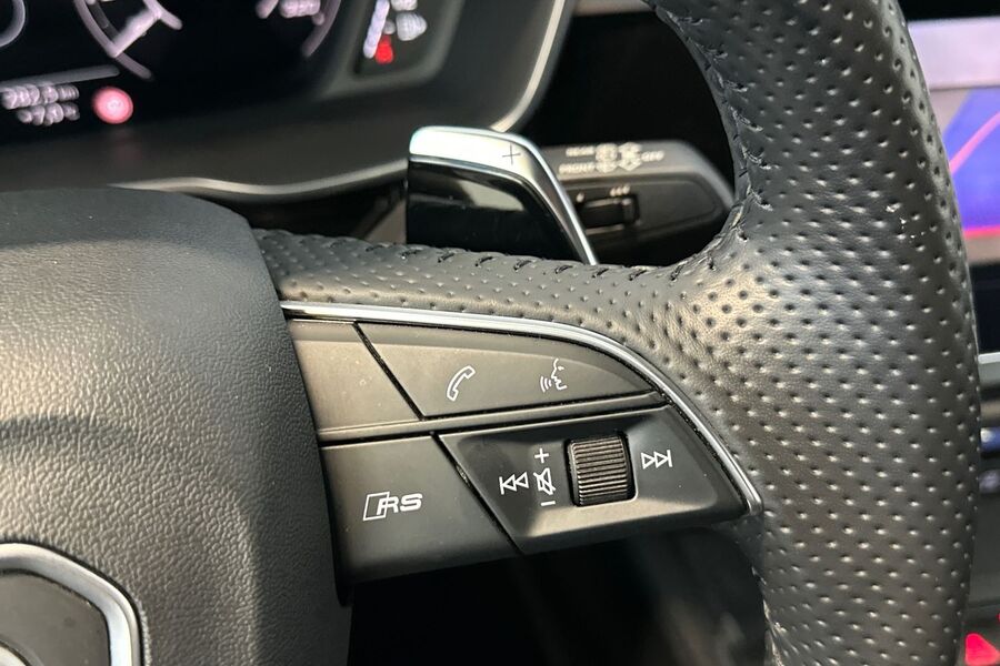 Audi RS Q3 vaihtoauto