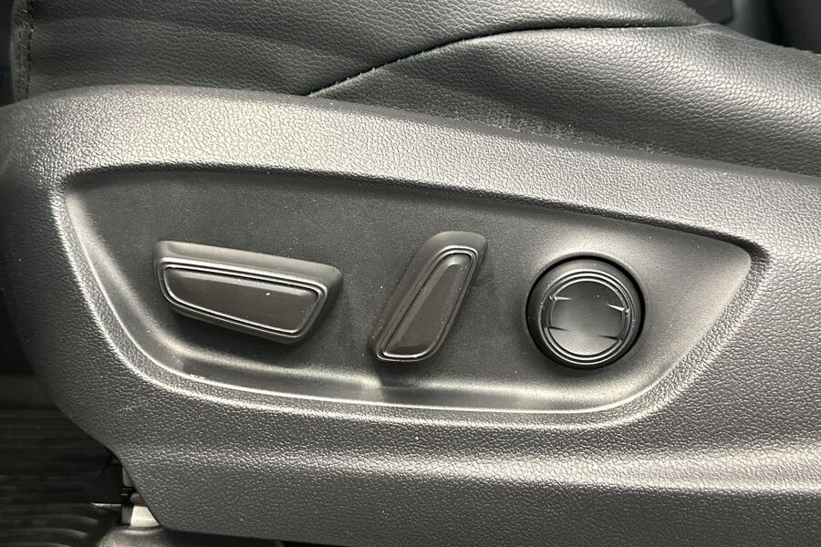 Toyota Corolla Cross vaihtoauto