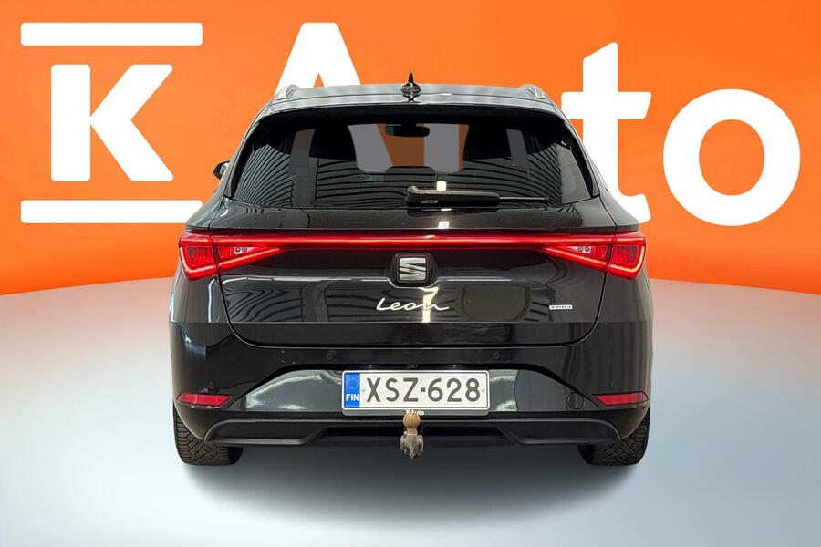 SEAT Leon Sportstourer vaihtoauto