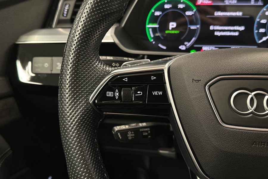 Audi e-tron vaihtoauto