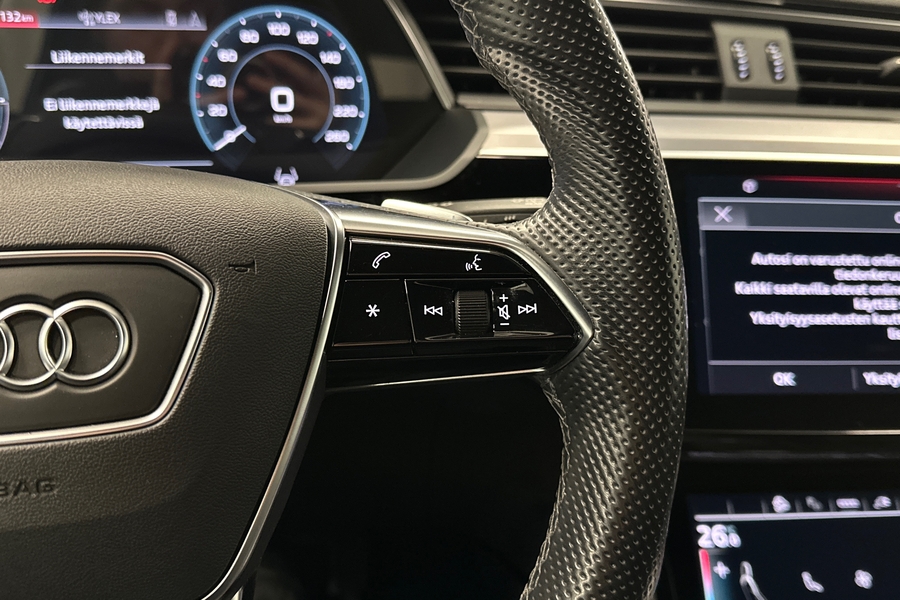 Audi e-tron vaihtoauto