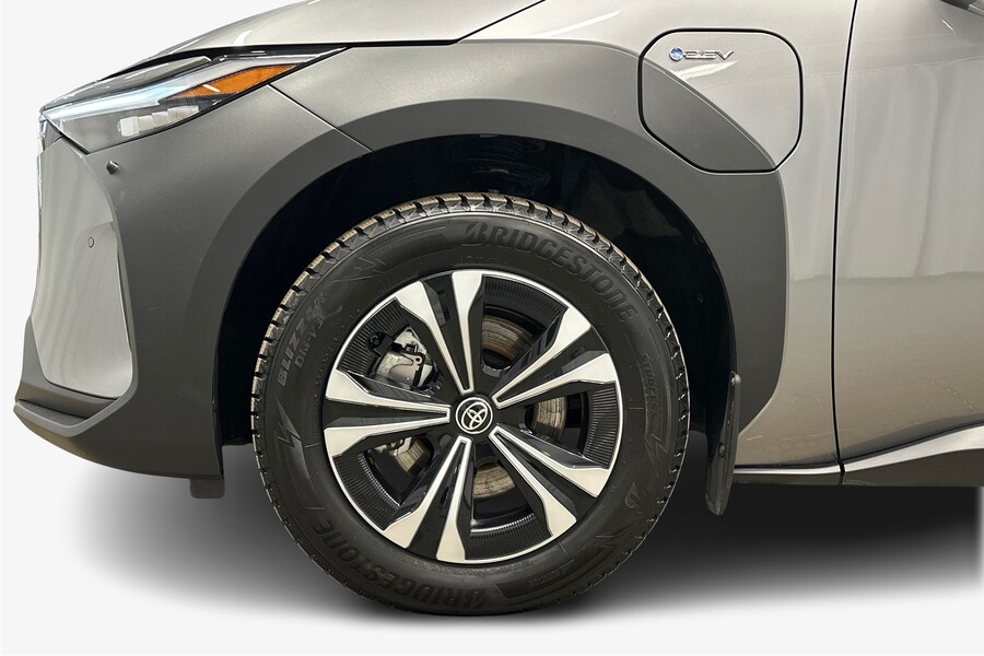 Toyota bZ4X vaihtoauto