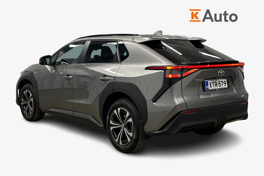 Toyota bZ4X vaihtoauto