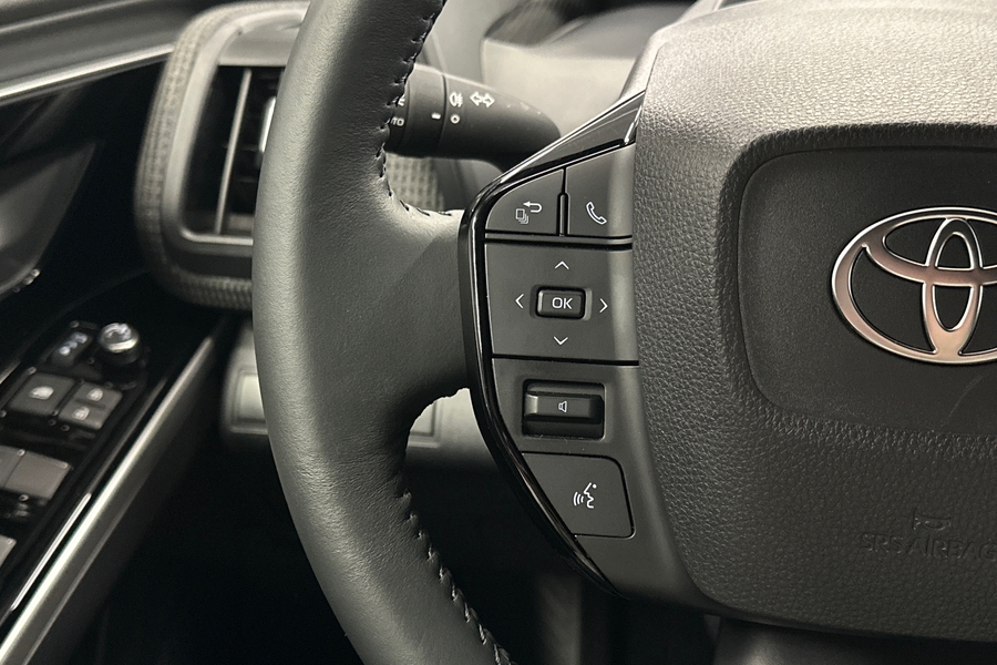 Toyota bZ4X vaihtoauto