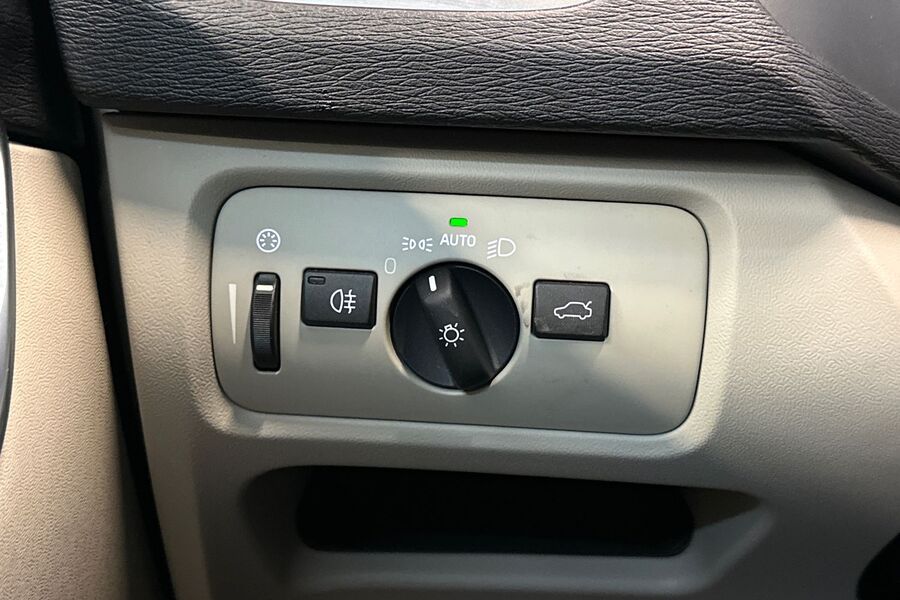 Volvo V40 Cross Country vaihtoauto