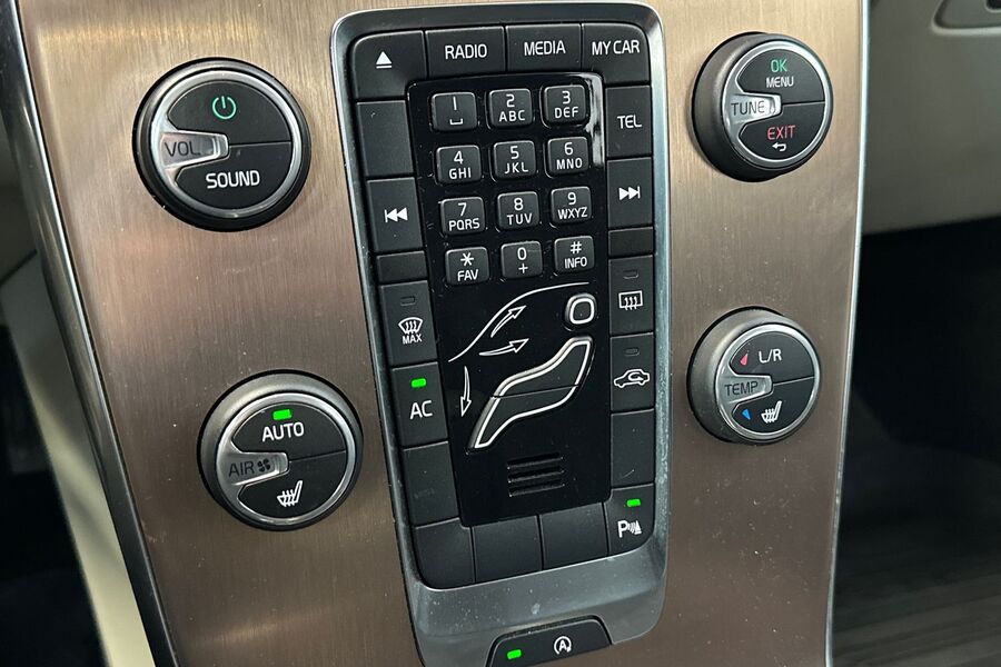 Volvo V40 Cross Country vaihtoauto