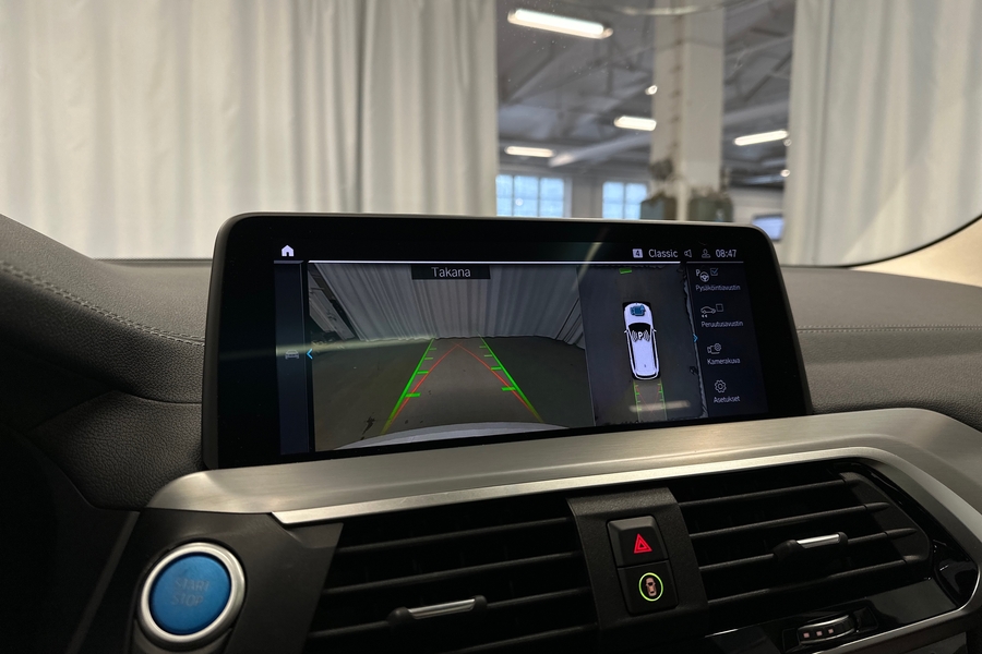 BMW iX3 vaihtoauto