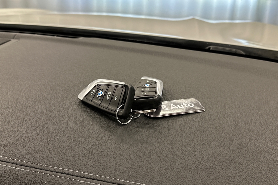 BMW iX3 vaihtoauto