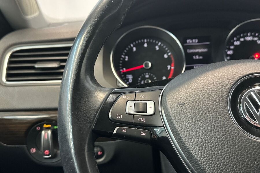 Volkswagen Jetta vaihtoauto