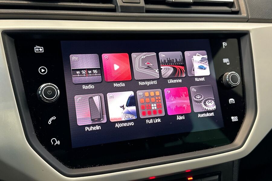 SEAT Arona vaihtoauto