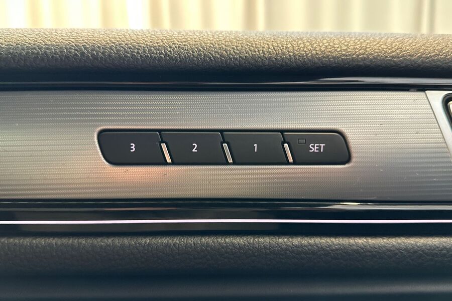 Volkswagen Touareg vaihtoauto