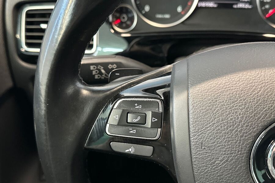 Volkswagen Touareg vaihtoauto