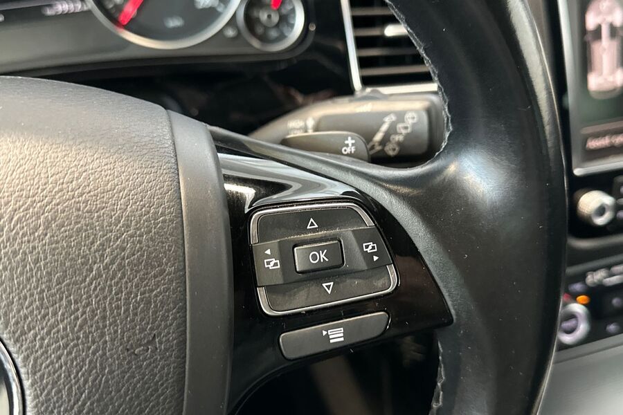 Volkswagen Touareg vaihtoauto