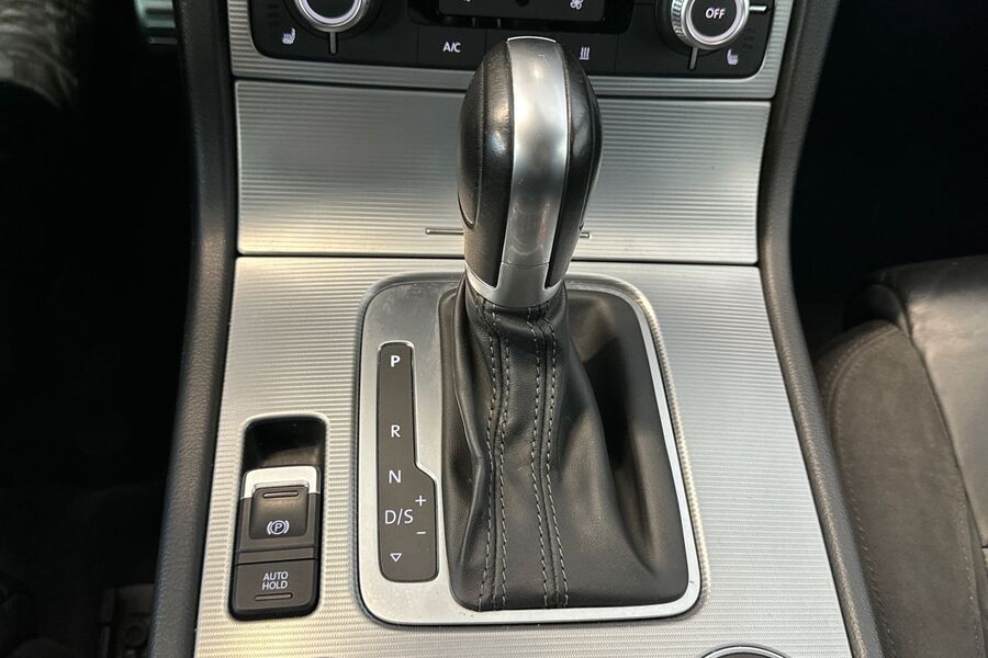 Volkswagen Touareg vaihtoauto