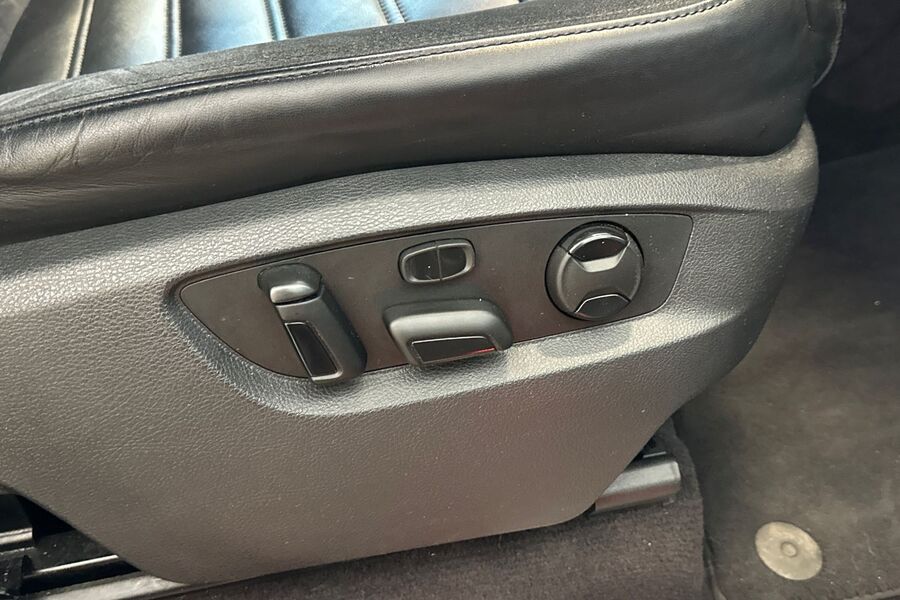 Volkswagen Touareg vaihtoauto