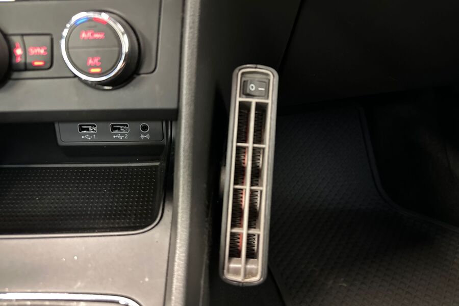 SEAT Leon ST vaihtoauto