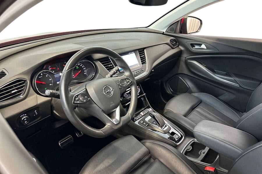 Opel Grandland X vaihtoauto