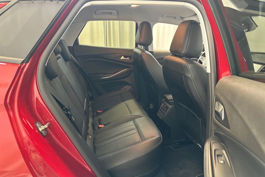 Opel Grandland X vaihtoauto