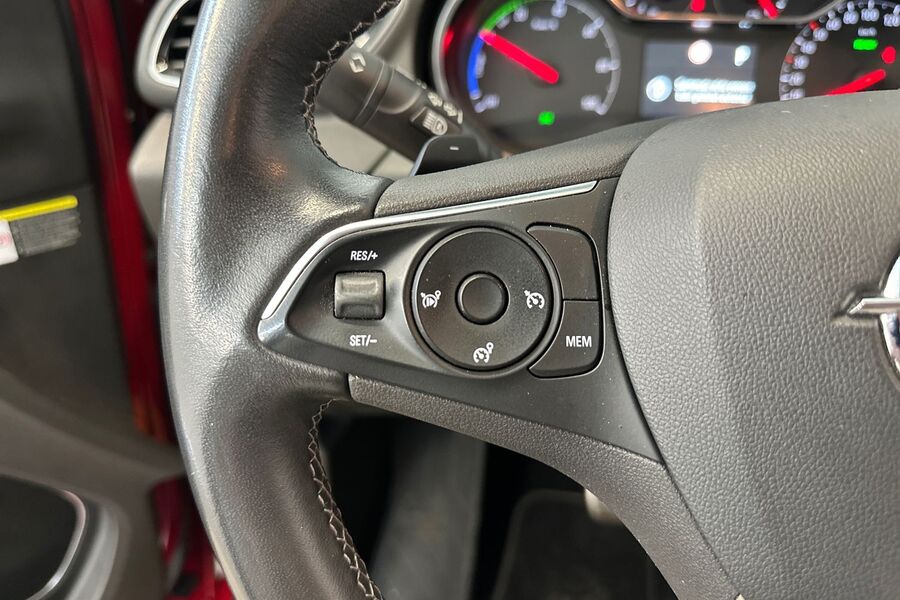 Opel Grandland X vaihtoauto