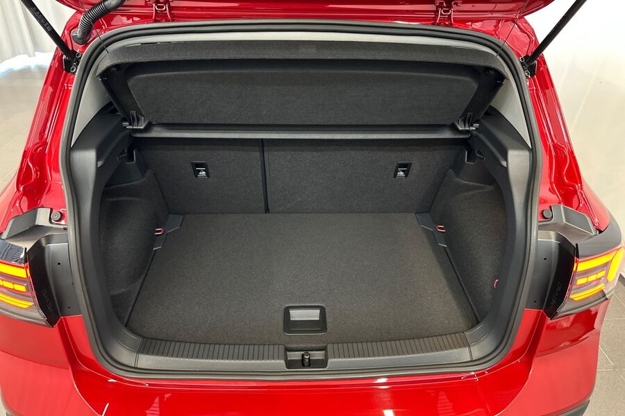 Volkswagen T-Cross vaihtoauto