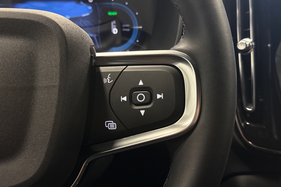 Volvo EX40 vaihtoauto