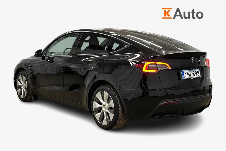 Tesla Model Y vaihtoauto