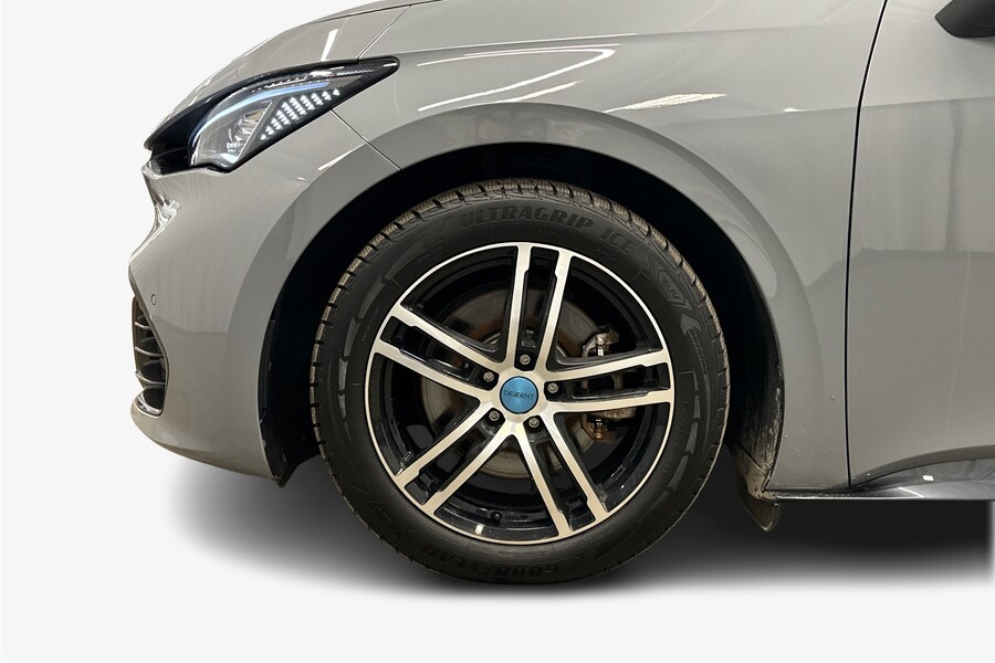 Cupra Born vaihtoauto