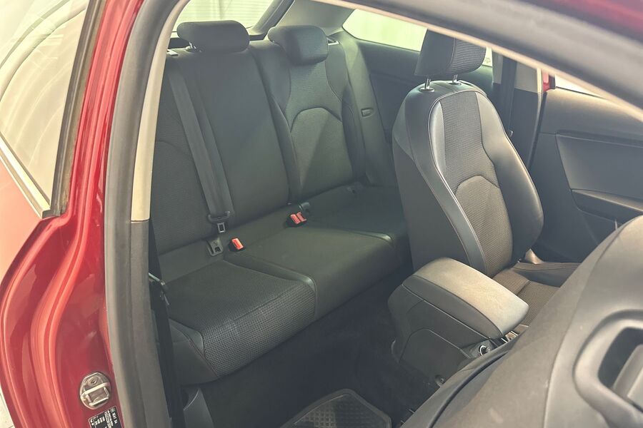 SEAT Leon SC vaihtoauto