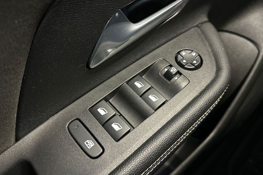 Opel Mokka-e vaihtoauto