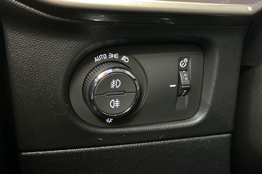 Opel Mokka-e vaihtoauto