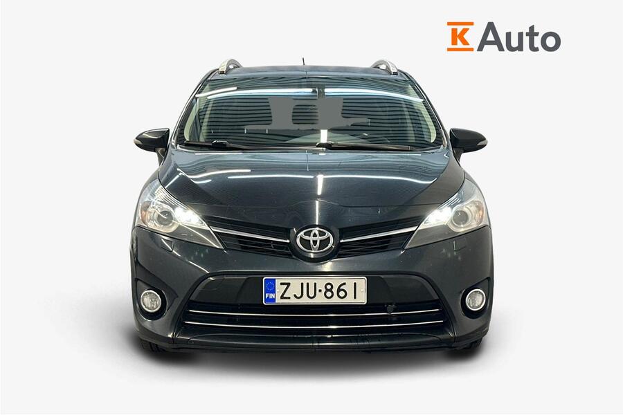 Toyota Verso vaihtoauto