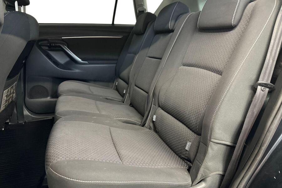 Toyota Verso vaihtoauto