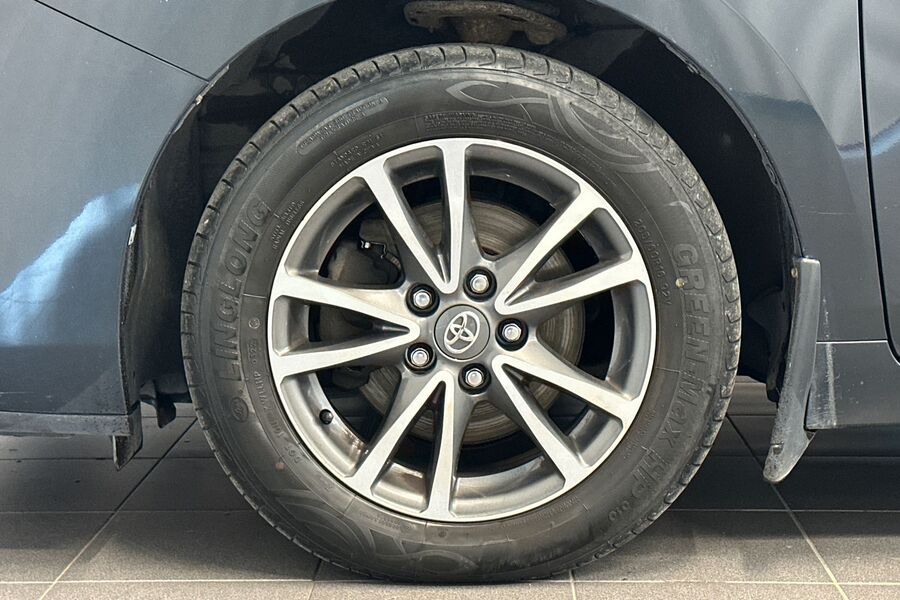 Toyota Verso vaihtoauto