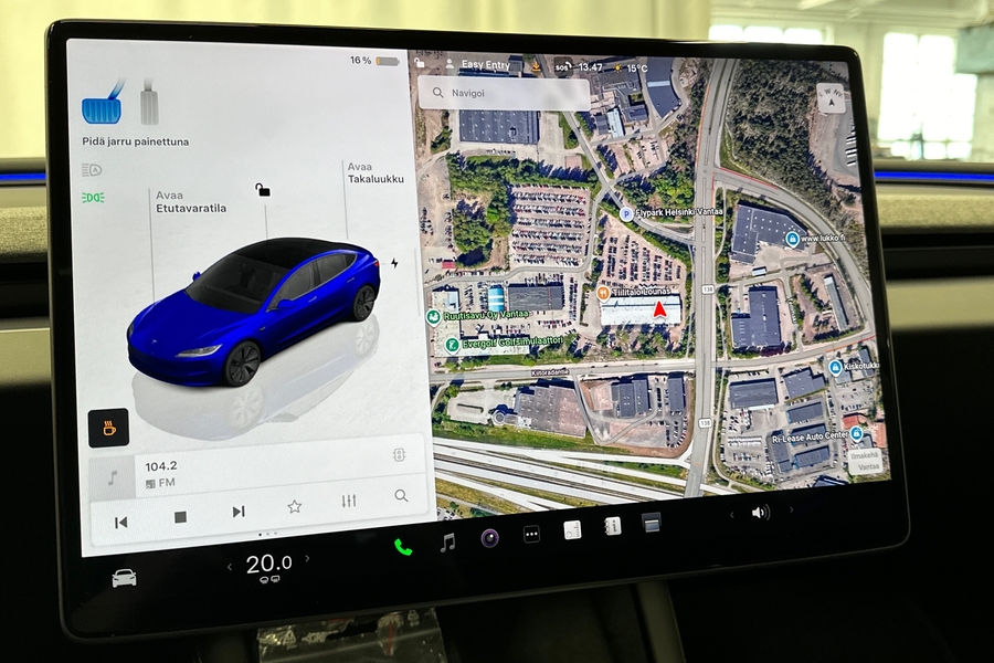 Tesla Model 3 vaihtoauto