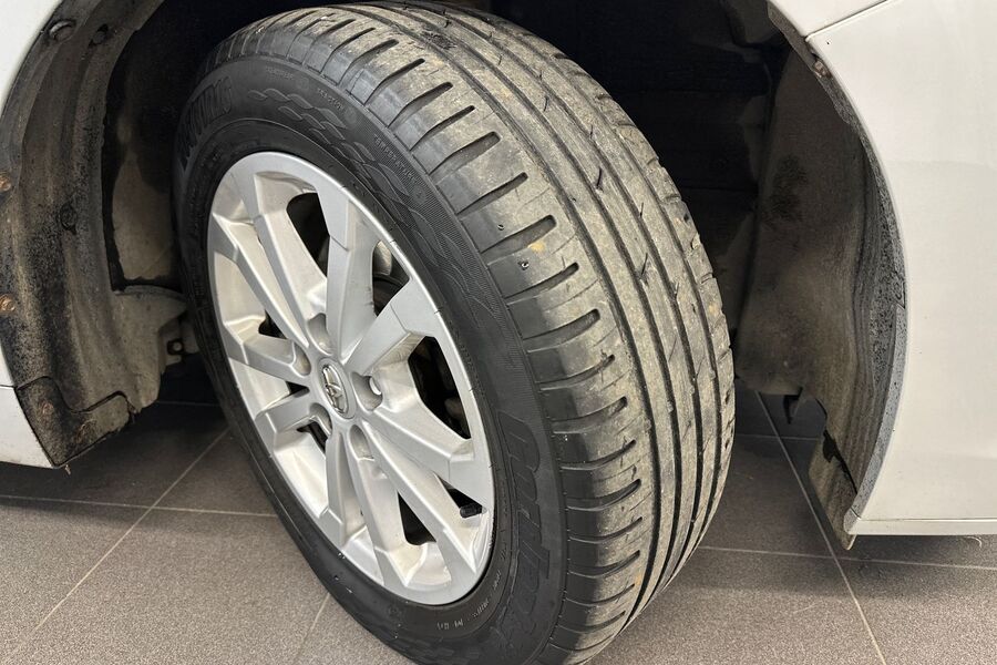 Toyota Verso vaihtoauto