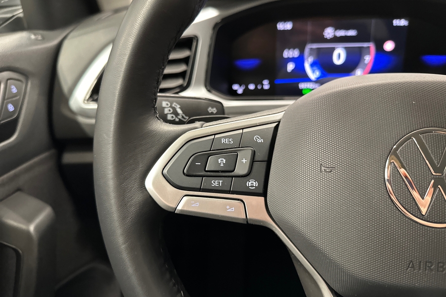 Volkswagen T-Roc vaihtoauto