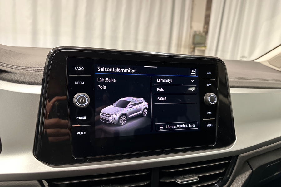 Volkswagen T-Roc vaihtoauto