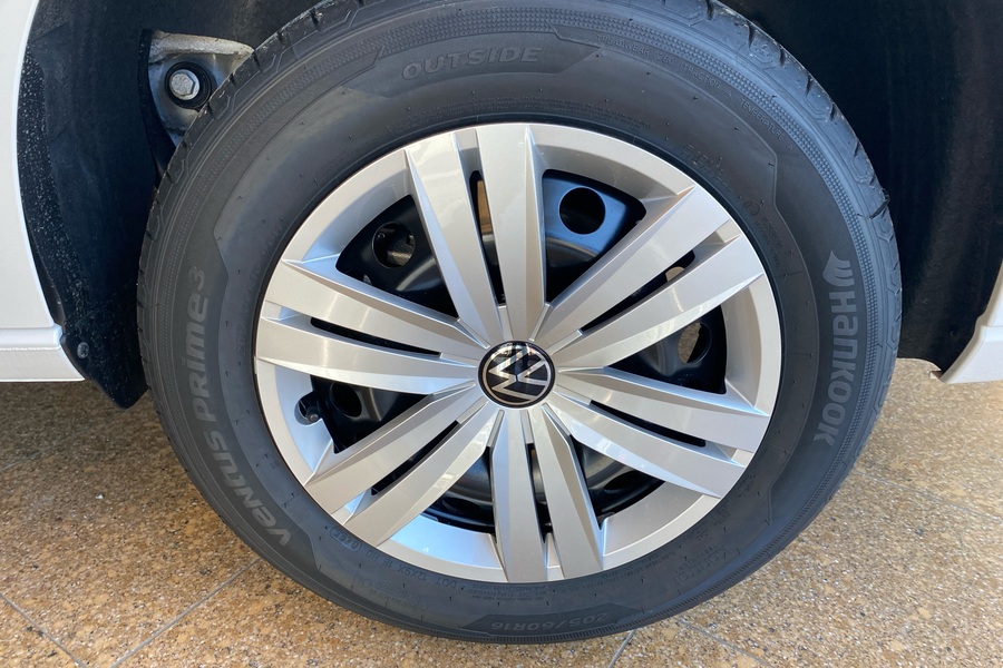 Volkswagen Caddy Maxi vaihtoauto