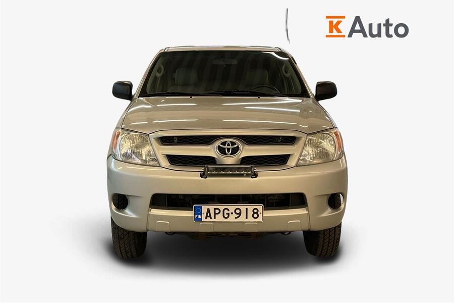 Toyota Hilux vaihtoauto