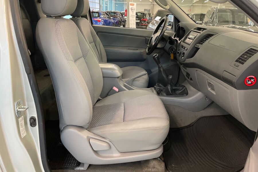 Toyota Hilux vaihtoauto