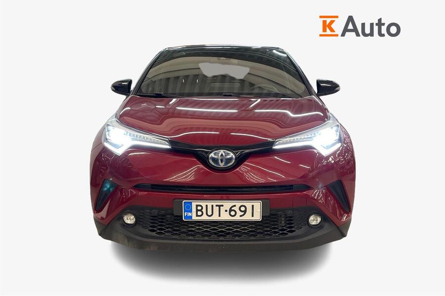 Toyota C-HR vaihtoauto