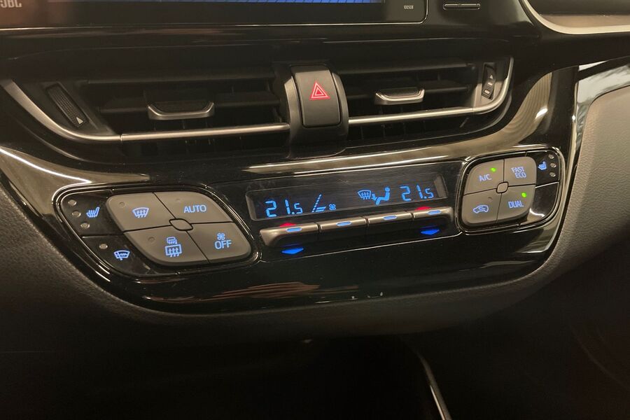 Toyota C-HR vaihtoauto