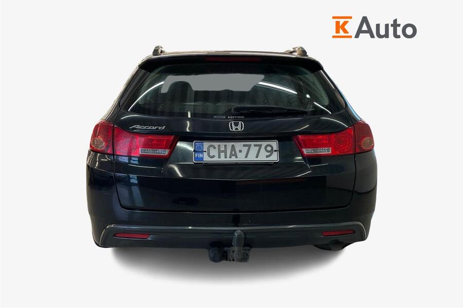 Honda Accord vaihtoauto