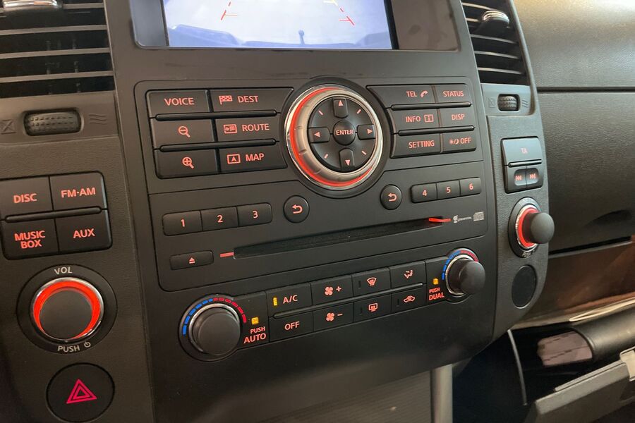 Nissan Navara vaihtoauto