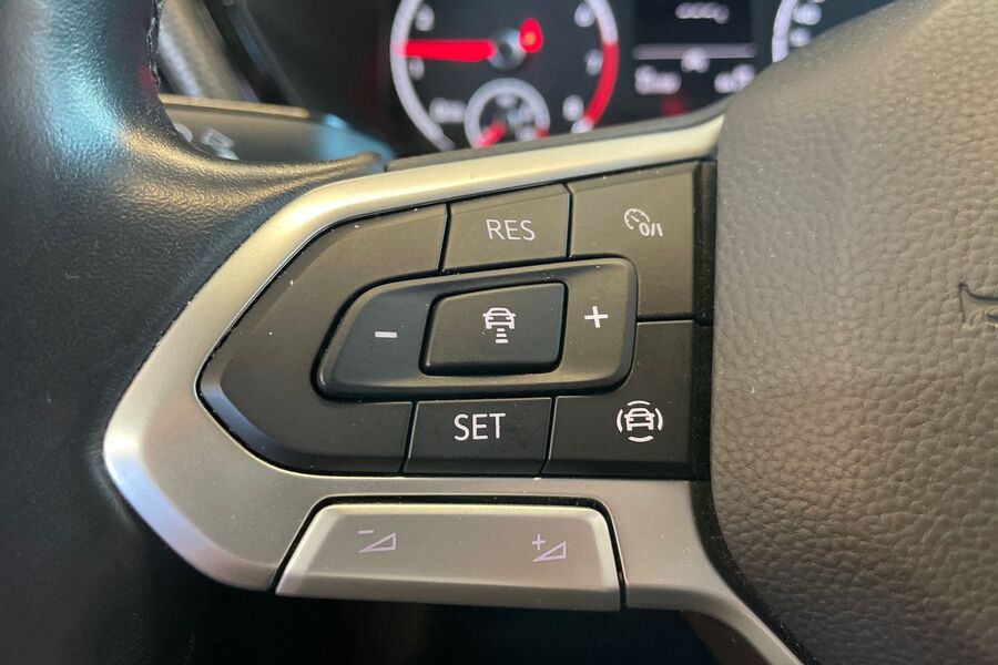 Volkswagen T-Cross vaihtoauto