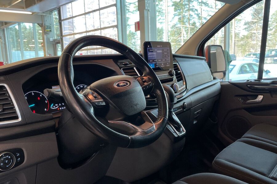 Ford Transit Custom vaihtoauto