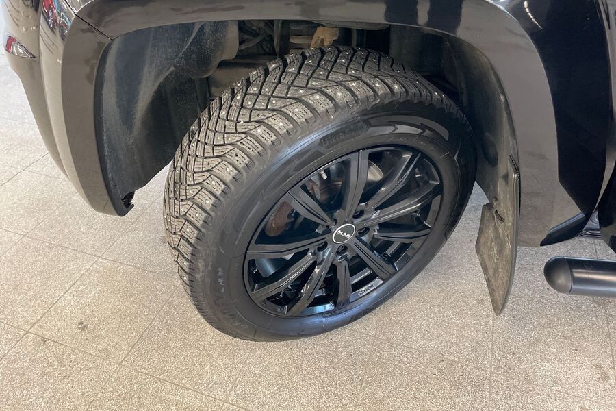 Volkswagen Amarok vaihtoauto