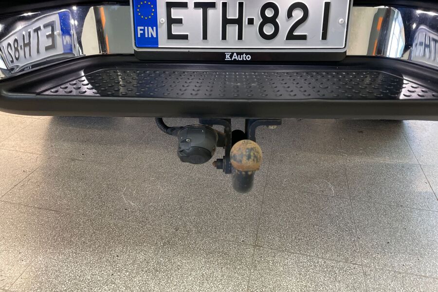 Volkswagen Amarok vaihtoauto